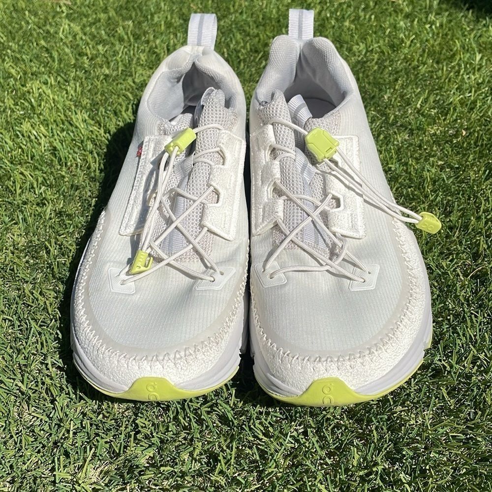 LIKE NEW ON Cloudaway Sneakers - Picture 6 of 8